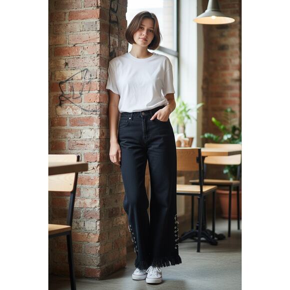 Forever 21 Black Fringe Hem Lace-Up Detail Jeans Women’s Medium - Picture 2 of 8